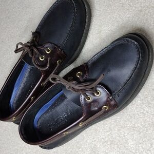 Sperry men's black and brown leather boat shoes. NWOT. Size 9.5 wide